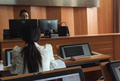 专业翻译可从这三个方面进一步提升自己