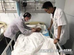 西安男博士讲述被熊袭击后自救过程：报警、止血、找水源